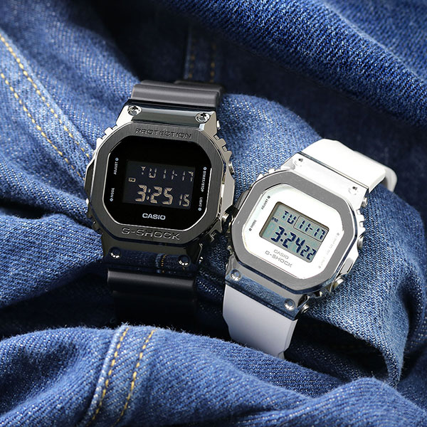 ペアウォッチ❤GM-5600B-1DRは、G-SHOCKのスクエアデザイン「5600